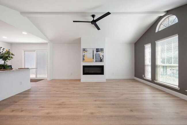 Building Photo - Renovated 3BR | Open Concept | Large Outdoor Space | Keller ISD