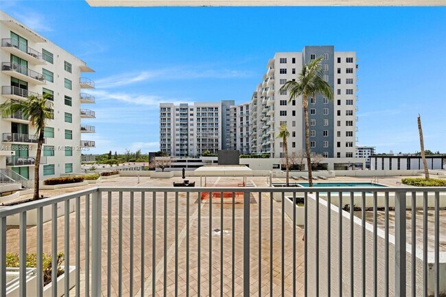 Building Photo - 140 S Dixie Hwy
