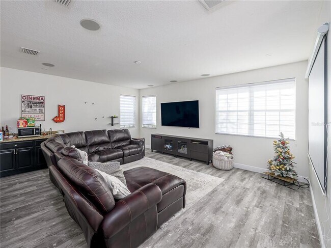 Building Photo - 4015 Duke Firth St