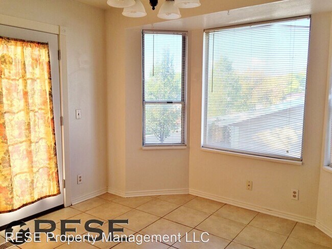 Building Photo - 4 br, 1.5 bath House - 3939 W 5820 S