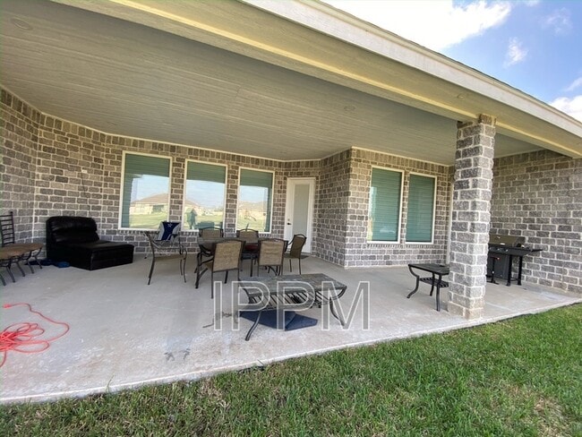 Building Photo - 14609 Johnston Ln