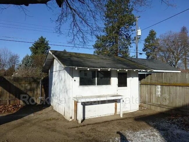 Building Photo - 5123 N Monroe St