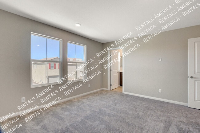 Building Photo - 6820 Calvitero St
