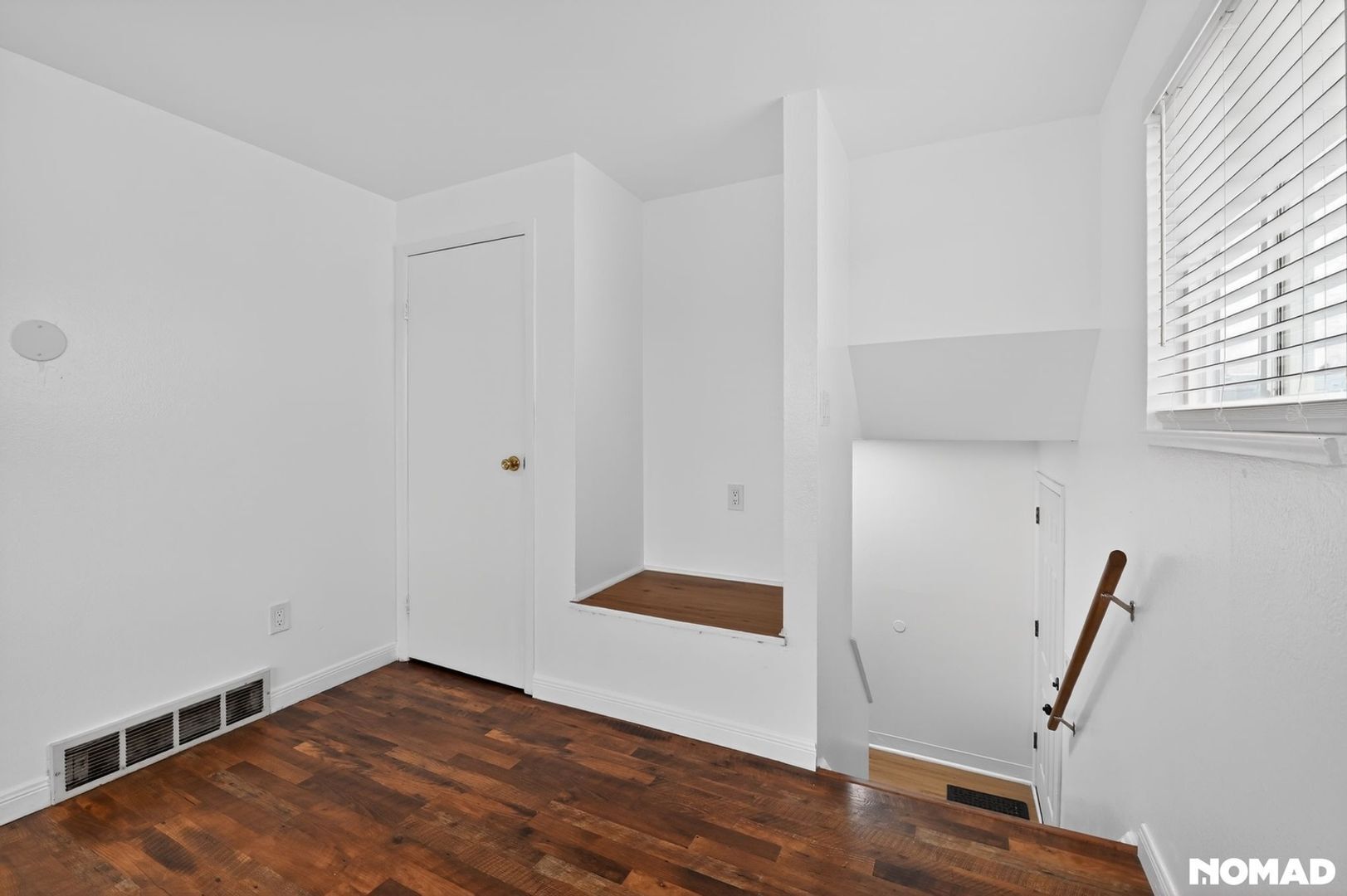 Building Photo - 747 W Cleveland Cir