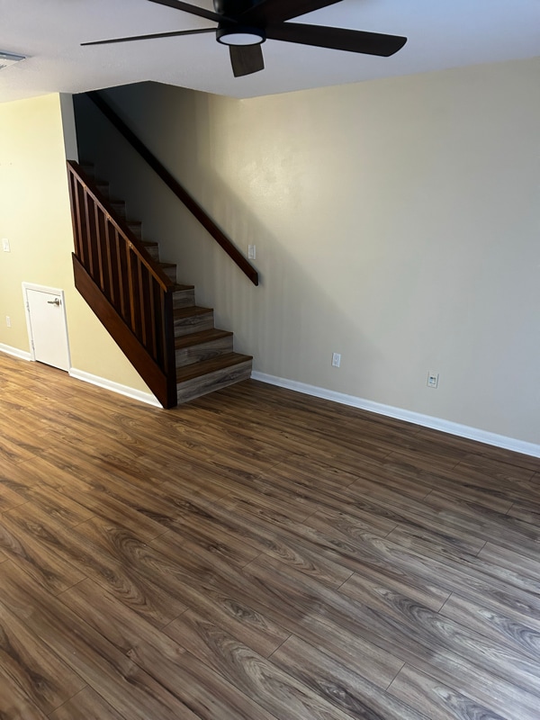 Building Photo - 3583 Whispering Oaks Ln