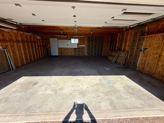 Building Photo - 6770 Silver Fox Ct