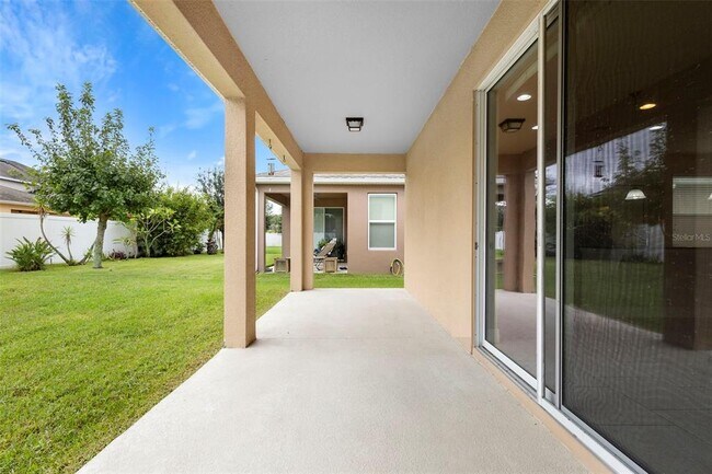 Building Photo - 1497 Softshell St