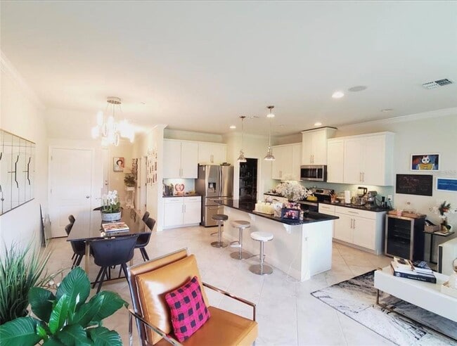 Building Photo - 7601 Aloma Pines Ct