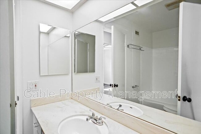 Building Photo - 20810 Cedarfalls Dr