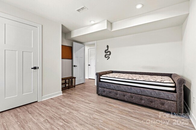 Building Photo - 6270 Durango Way