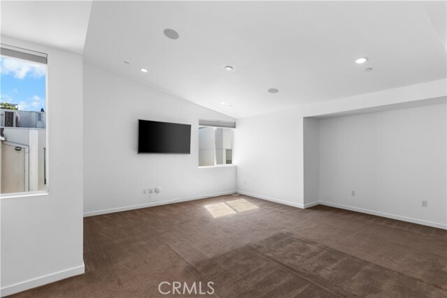Building Photo - 6566 W 85th Pl