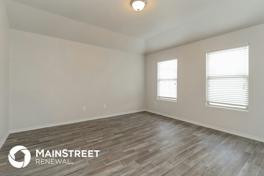 Building Photo - 2604 Mill Springs Pass