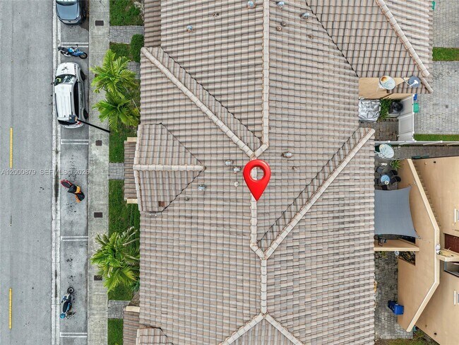 Building Photo - 9341 SW 171st Ct