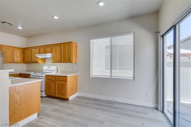 Building Photo - 5938 Sakhalin Ave