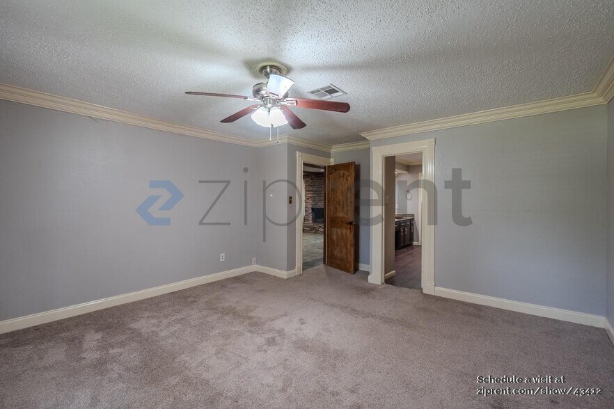 Building Photo - 18726 Candleview Dr