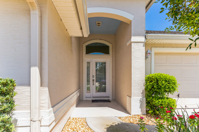 Front Entry with Keyless Lock - 1173 Kilkenny Ln