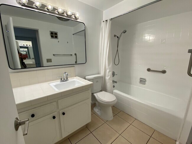 Building Photo - 999 E Valley Blvd