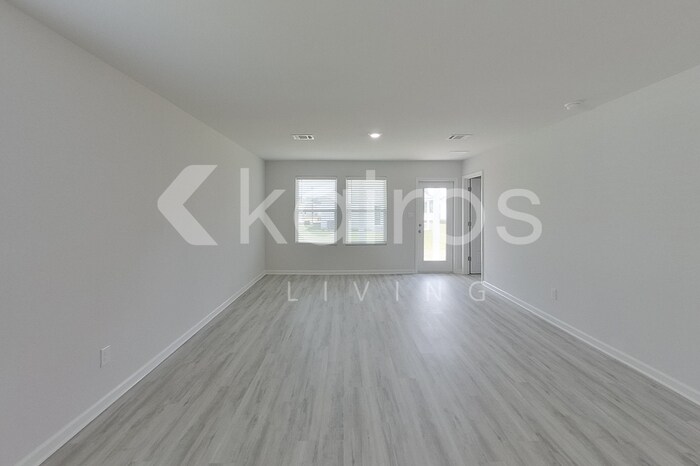 Building Photo - 14262 Ruffian Ave