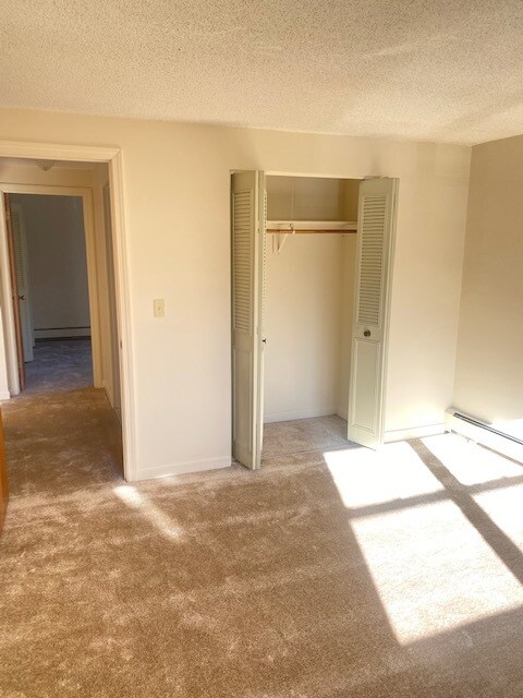 Building Photo - 153 Concord St