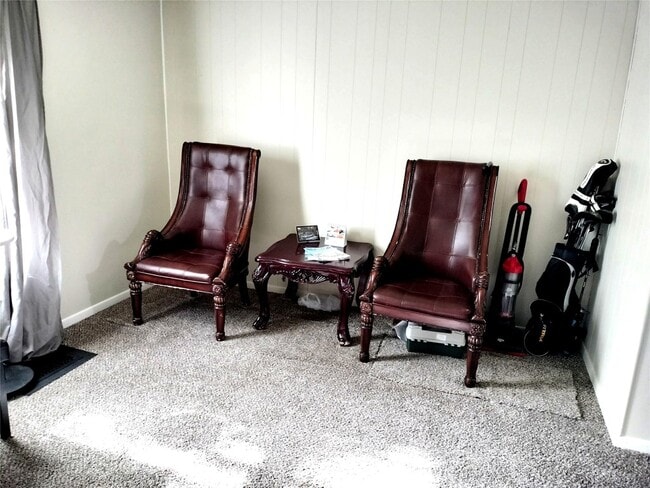 Building Photo - 31 Indiana St