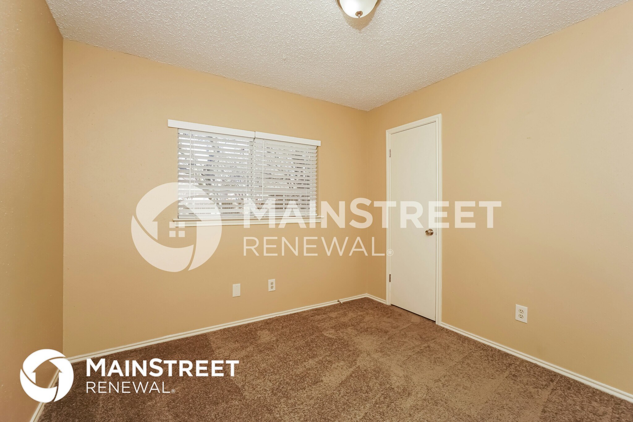 Building Photo - 9510 Elm Glen