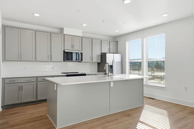 Building Photo - 6900 Cosby Vlg Ter