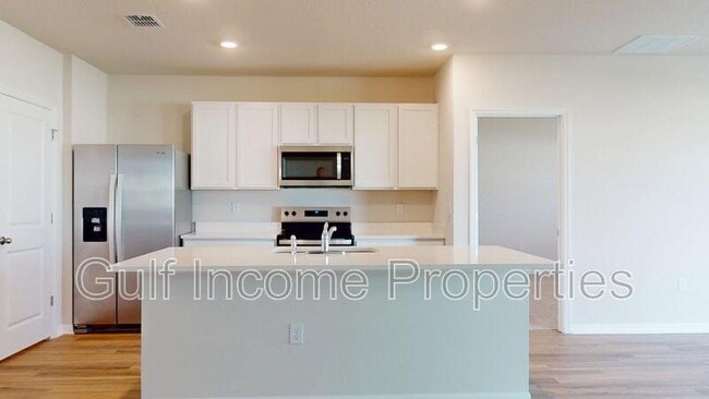 Building Photo - 18309 Canopy Pl