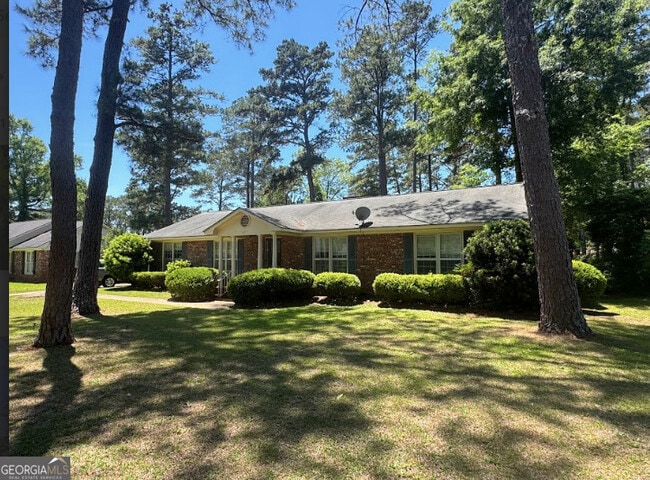 Building Photo - 427 Meadowlark Dr