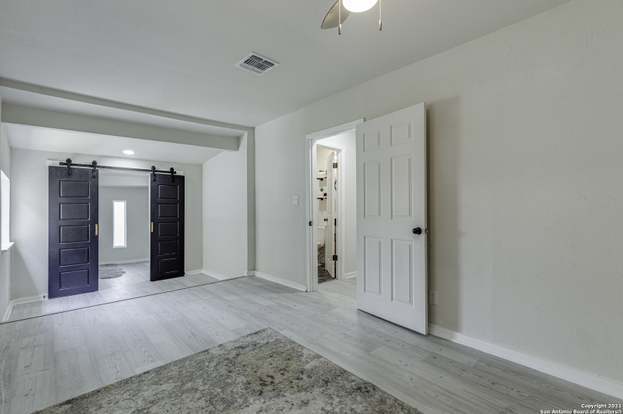 Building Photo - 1110 Clower-