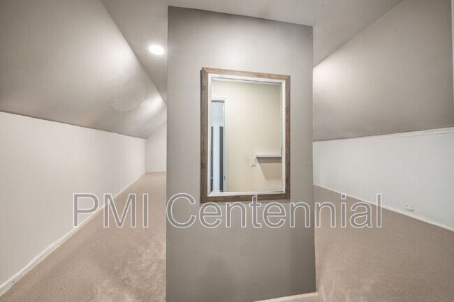 Building Photo - 2506 Retreat Dr NE