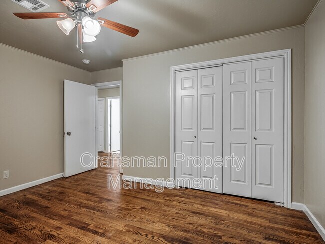 Building Photo - 3105 NW 67th St