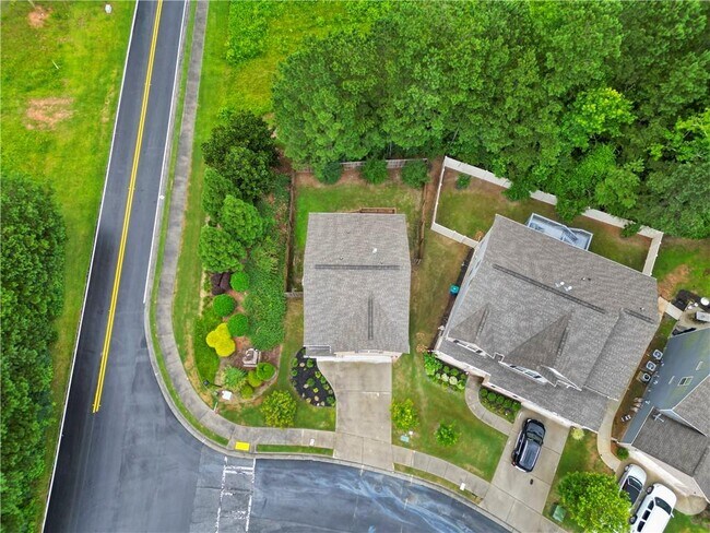 Building Photo - 2301 Red Hibiscus Ct
