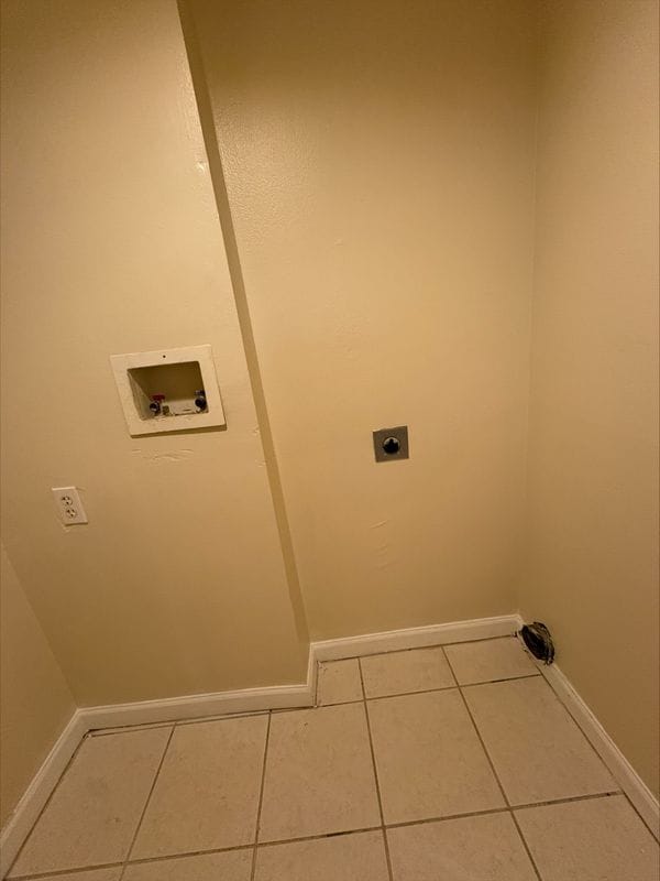 Building Photo - 738 Crest Pines Dr