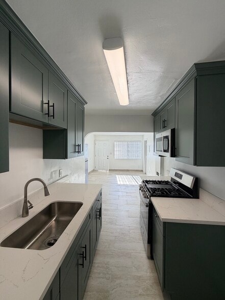 Building Photo - 350 W Fig St