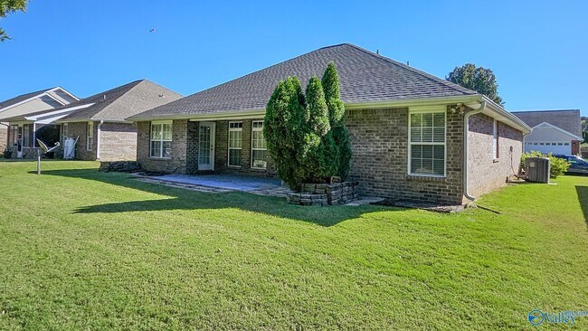 Building Photo - 111 Artesian Ln NW