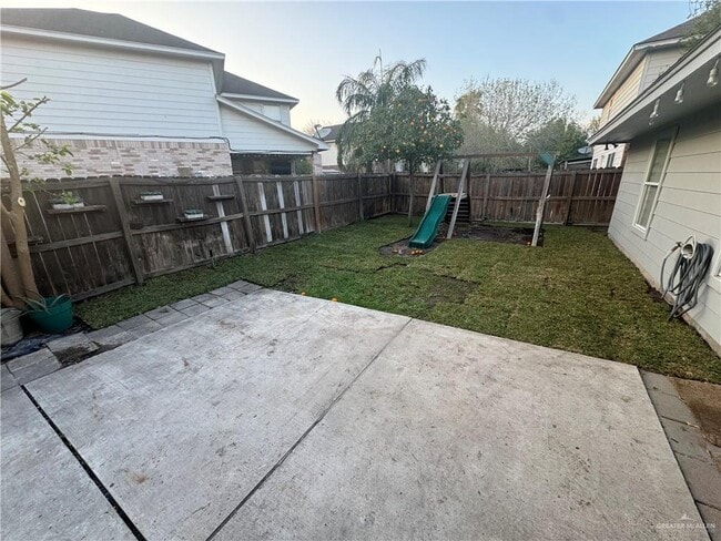 Building Photo - 13 Santa Fabiola St