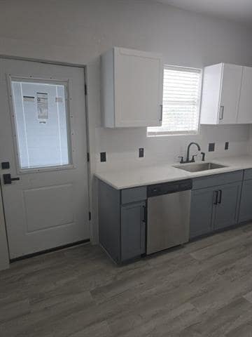 Building Photo - 608 E Pecan St