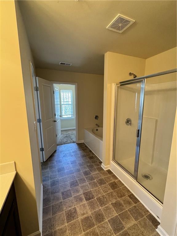 Building Photo - 3405 Castleberry Village Cir