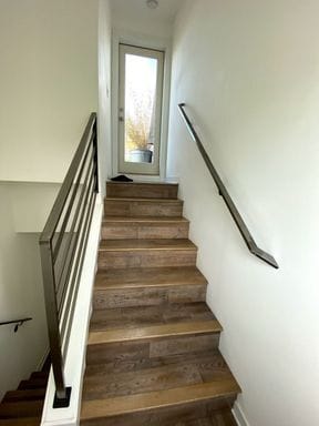 Building Photo - Keep $500! Modern Townhouse in South Park!