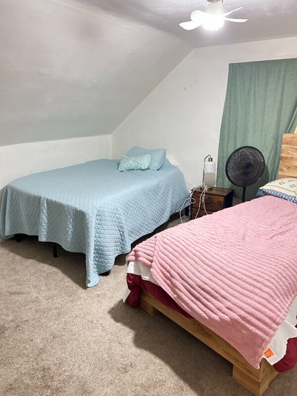 Building Photo - 103 Erie St SE