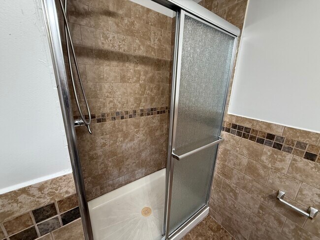 Building Photo - 6626 Cermak Rd