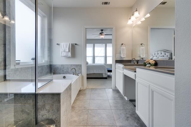 Building Photo - 4800 Meadow Falls Dr