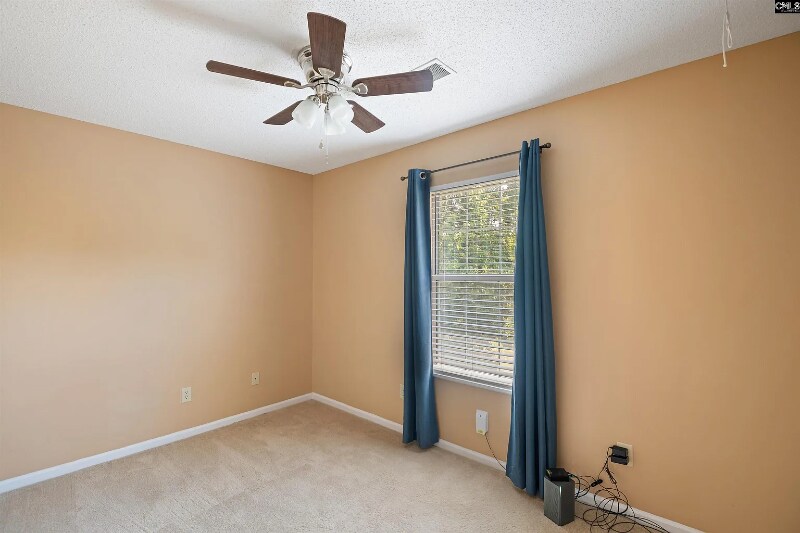 Building Photo - 318 Glen Rose Cir