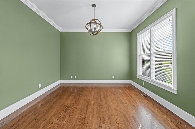 Building Photo - 1070 Windfaire Pl