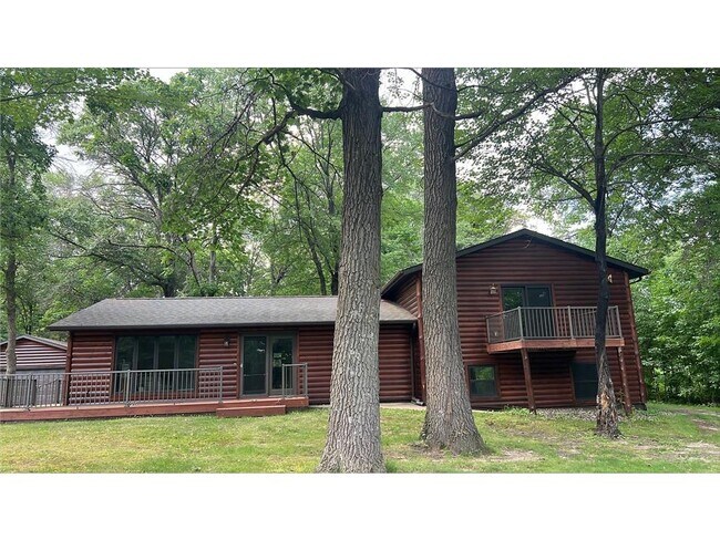 Building Photo - 1126 Ebert Dr