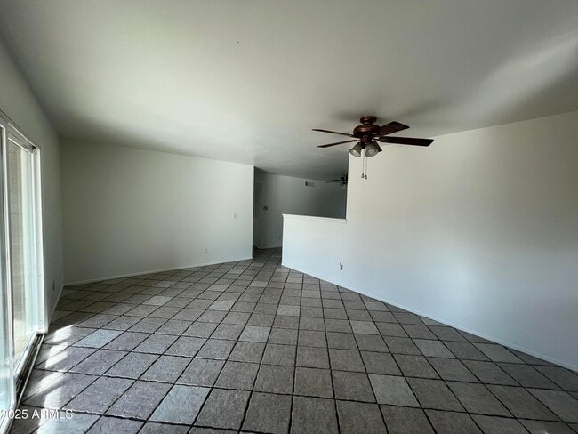 Building Photo - 4147 W Diana Ave