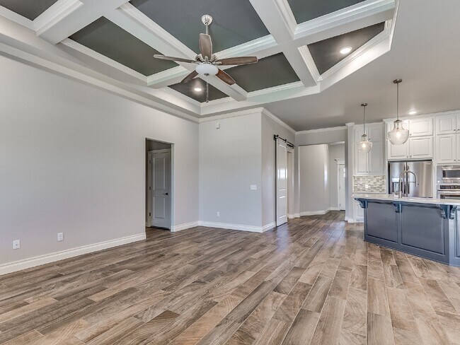 Building Photo - Welcome Home to The Waters!