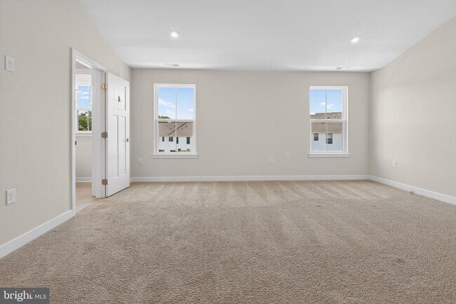 Building Photo - 8005 Milltown Cir