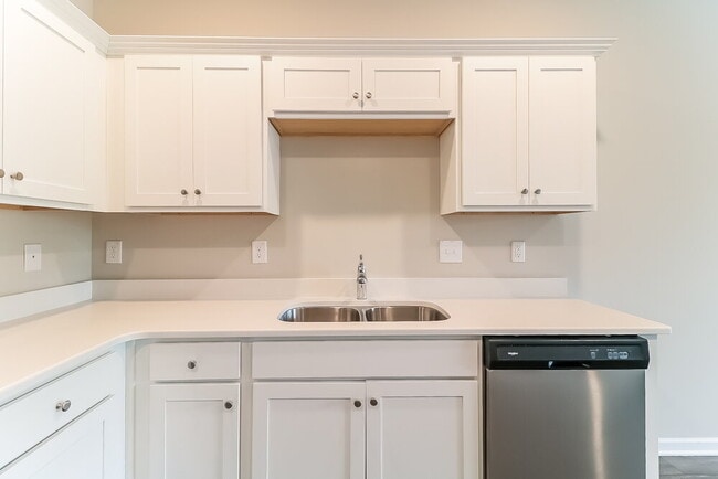 Building Photo - 650 Wendell Falls Pkwy