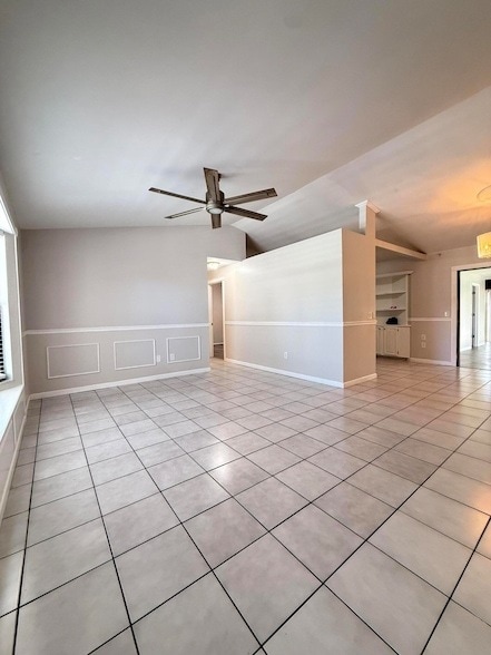 Building Photo - 1626 SW Buffum Ln